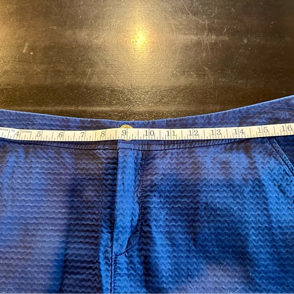 Lilly Pulitzer Navy Scalloped Hem Skort - Picture 3 of 5